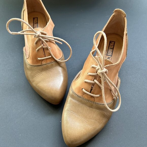 Pikolinos laced block heel leather shoes - Picture 5 of 9